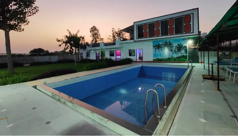 Dreamland Resort